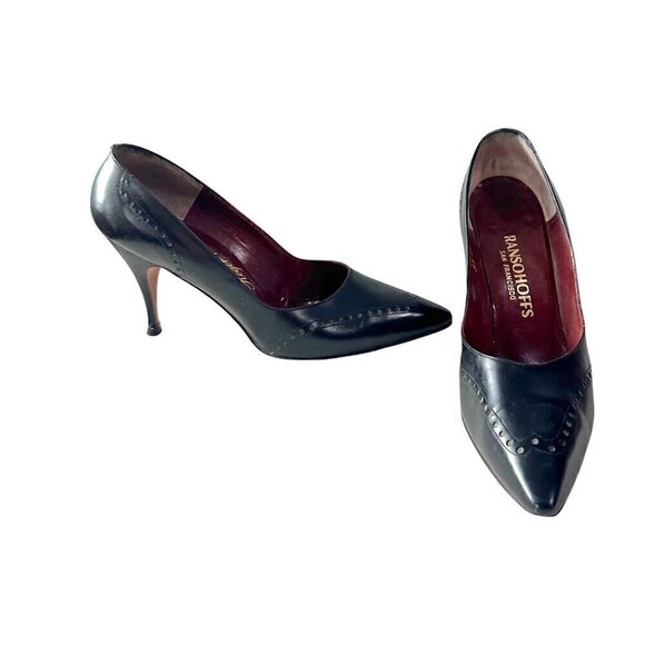 Vintage Christian Dior Roger Vivier Black pumps with perfs. 5.5B, - Picture 2 of 15